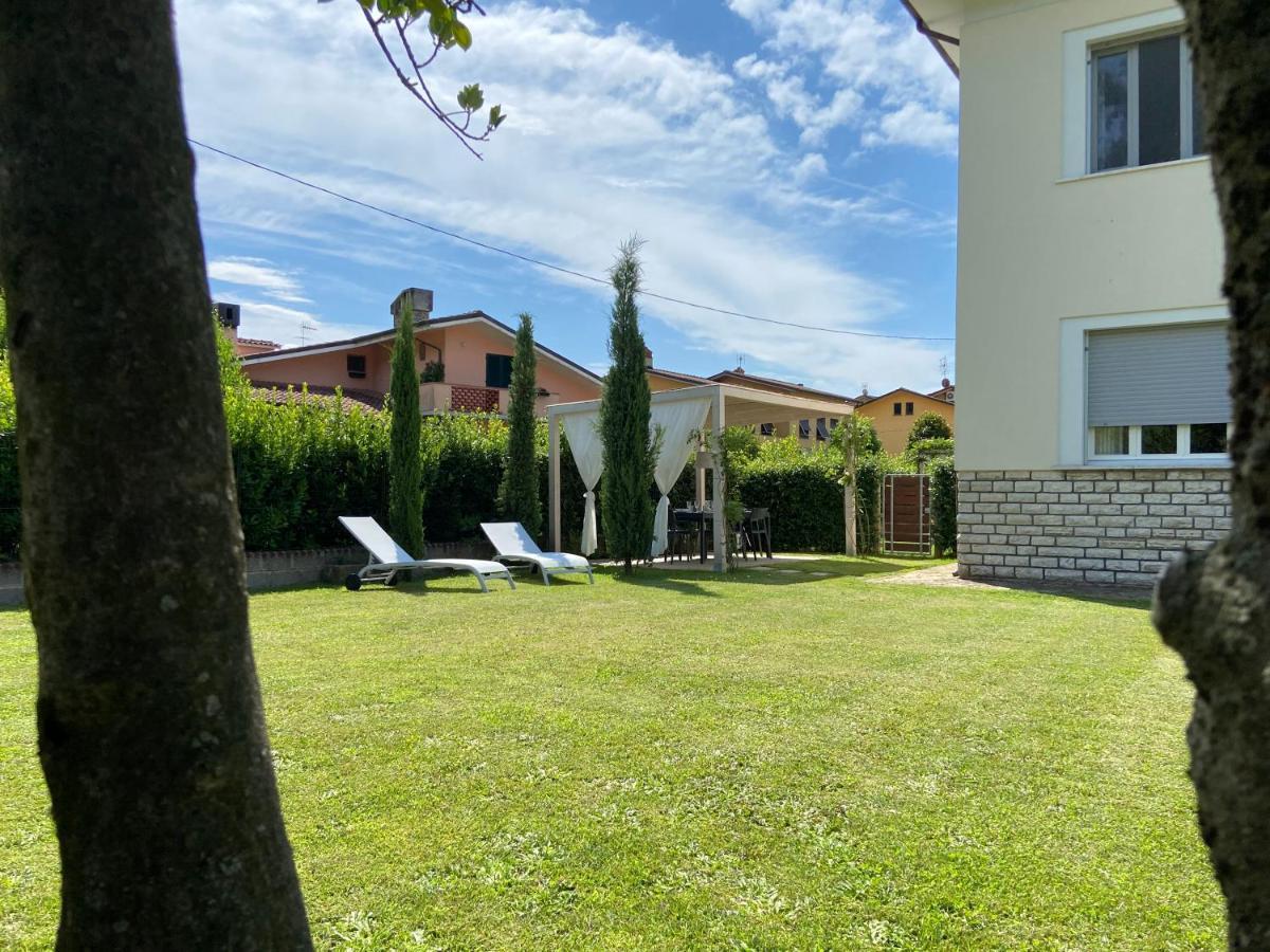 Nave York Apartment Lucca Exterior photo