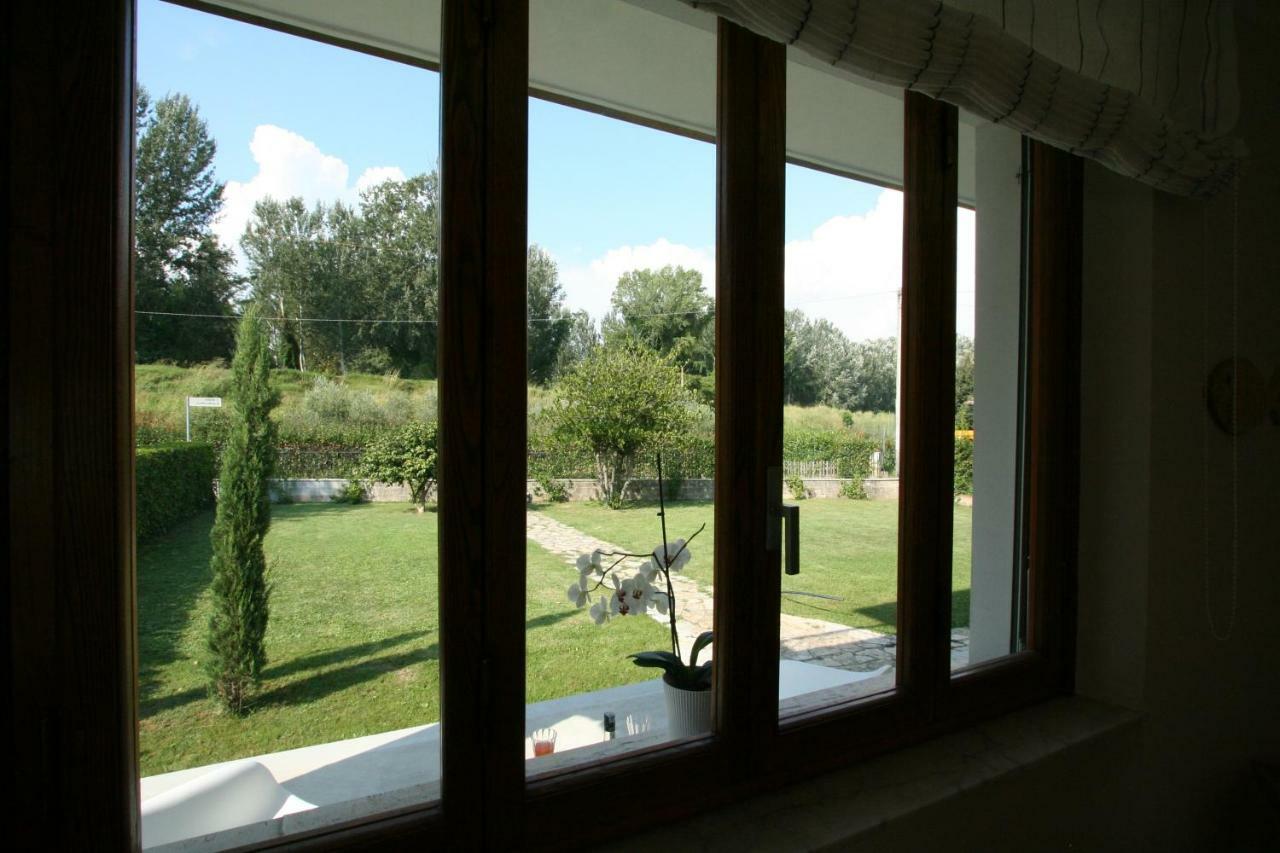 Nave York Apartment Lucca Exterior photo